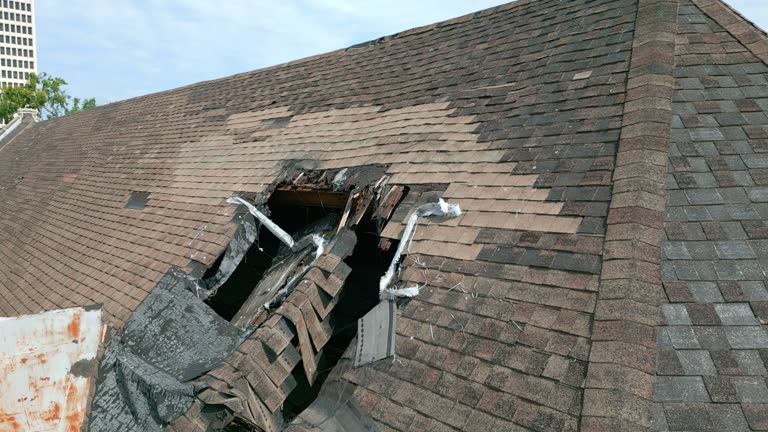 Roof Replacement Safety Tips for Homeowners