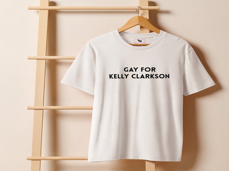 Behind the Scenes: Crafting Kelly Clarkson's Exclusive Merchandise Line